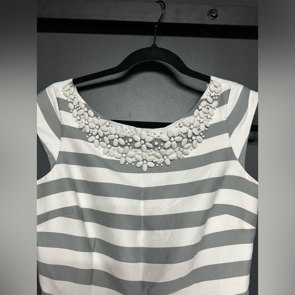NWT Kate Spade Mariella Dress Grey Striped Beaded neckline 2 - Picture 5 of 7